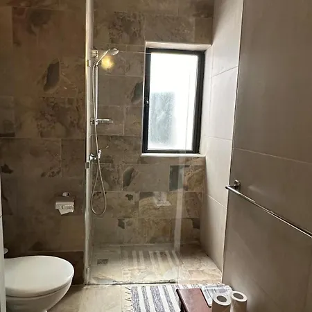 بيت ضيافة ضيافة غرين غروف سانت جوليان