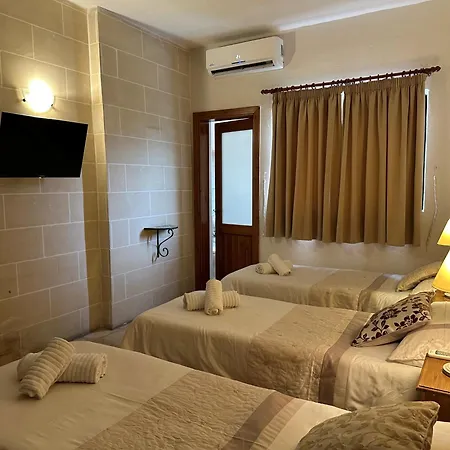 绿色树丛旅馆 3* Saint Julian's