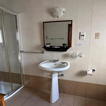 Grove Guest house