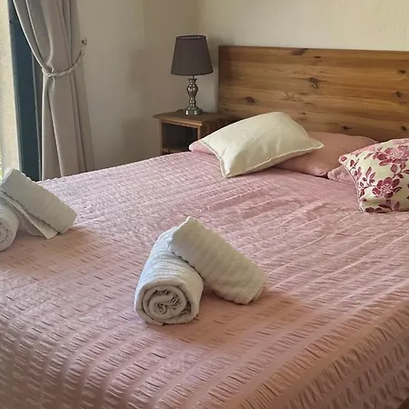 Grove Vendégház San Ġiljan