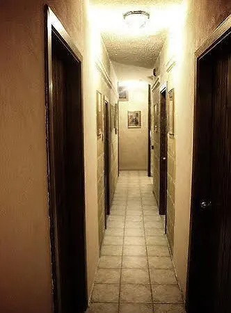 Penzion Grove 3*